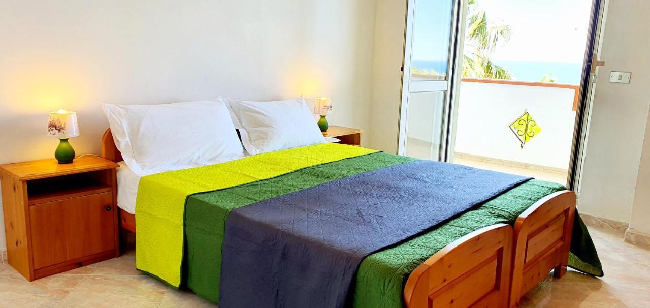 Cichello Apartments Capo Vaticano Buitenkant foto