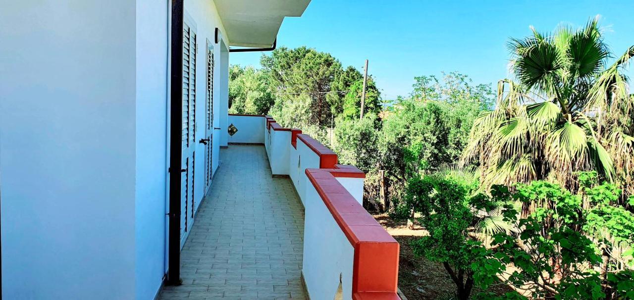 Cichello Apartments Capo Vaticano Buitenkant foto